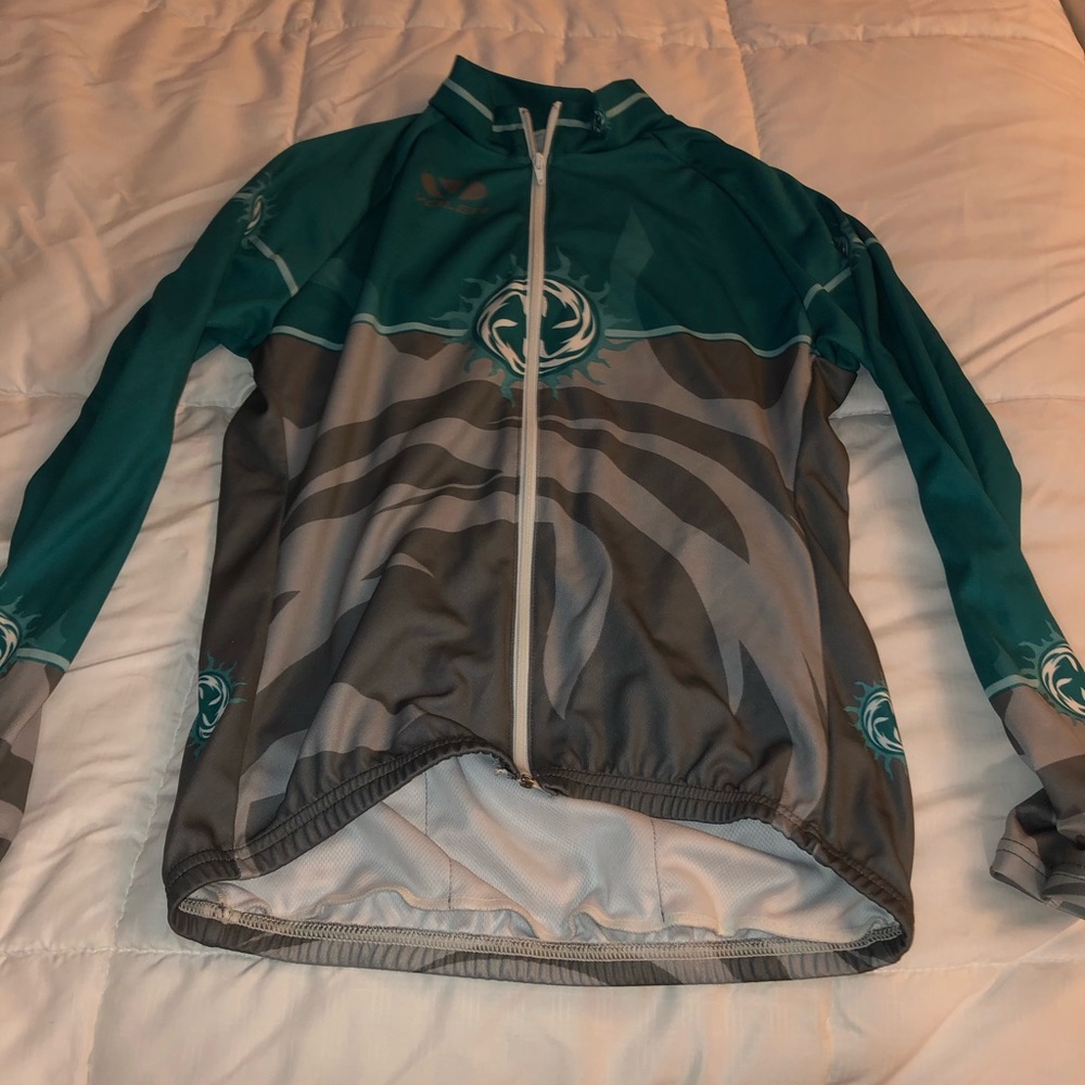 Voler ladies Sz M Cycling Shirt